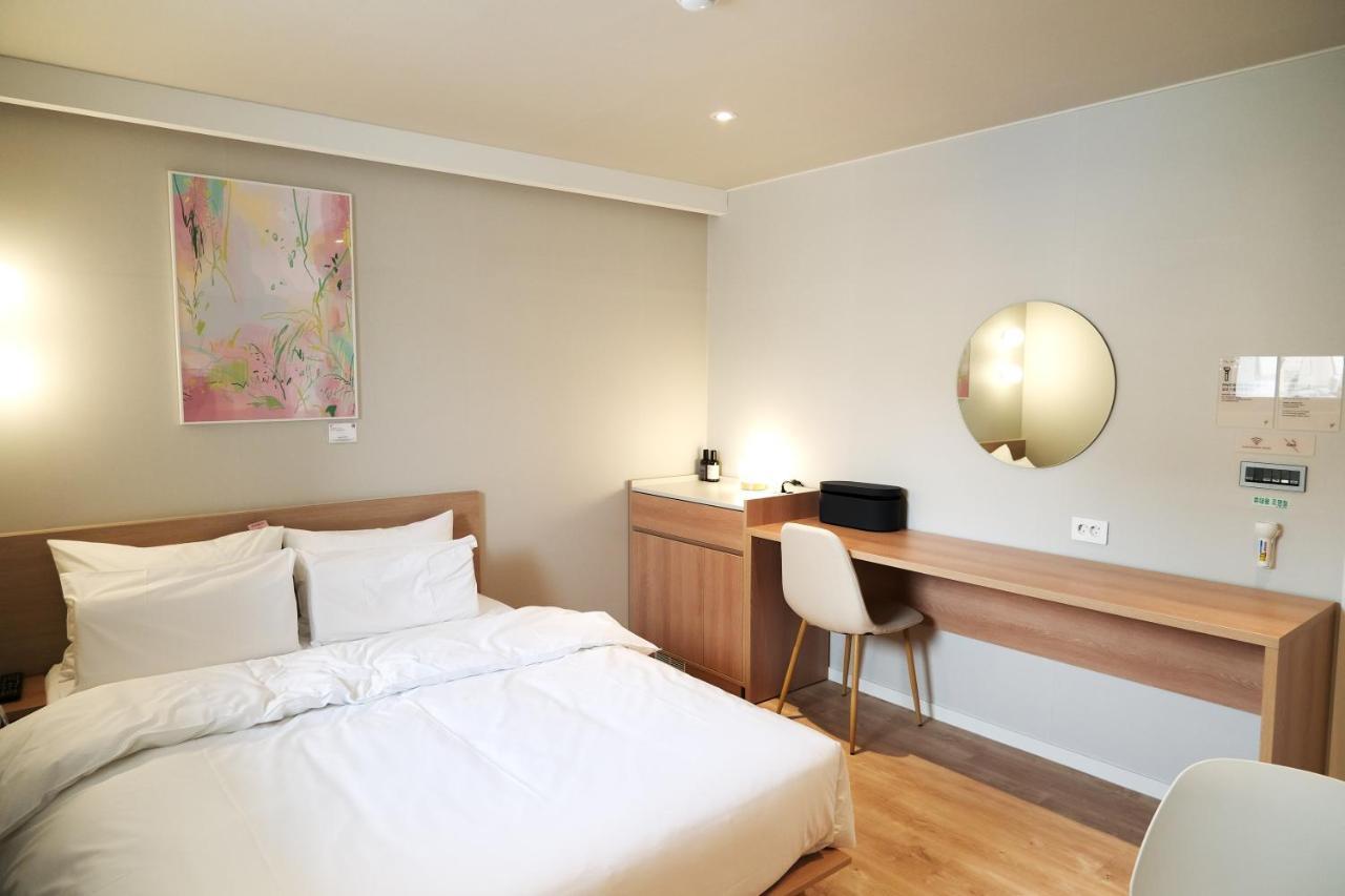 Aank Hotel Incheon Songdo Exteriör bild