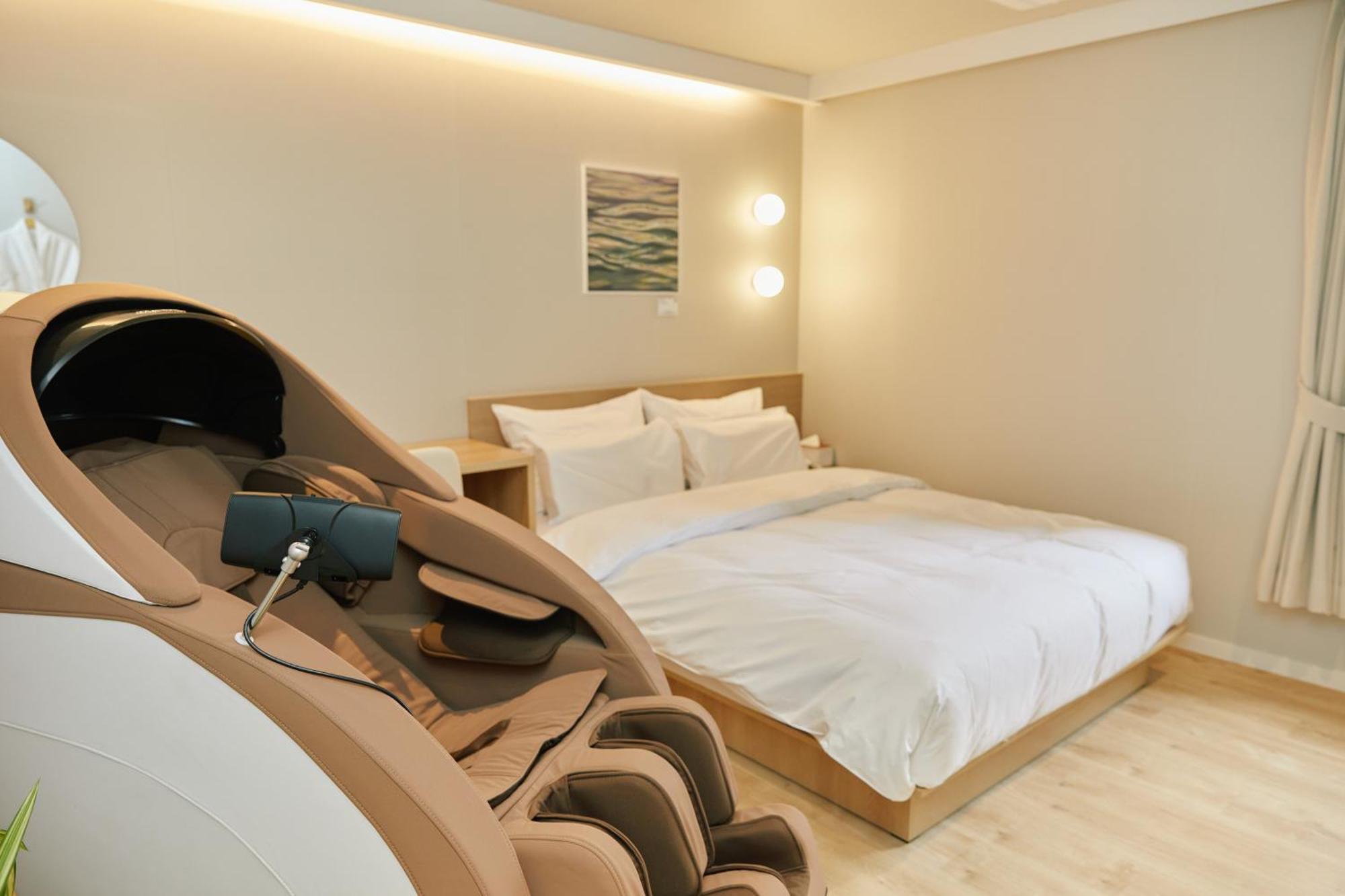 Aank Hotel Incheon Songdo Exteriör bild